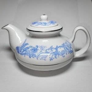 MLESNA Porcelain White Teapot with Blue Floral Design And Silver Detailing